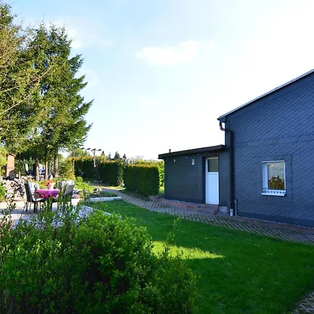 Holiday Home In Neustadt Am Rennsteig With Pond Exterior photo